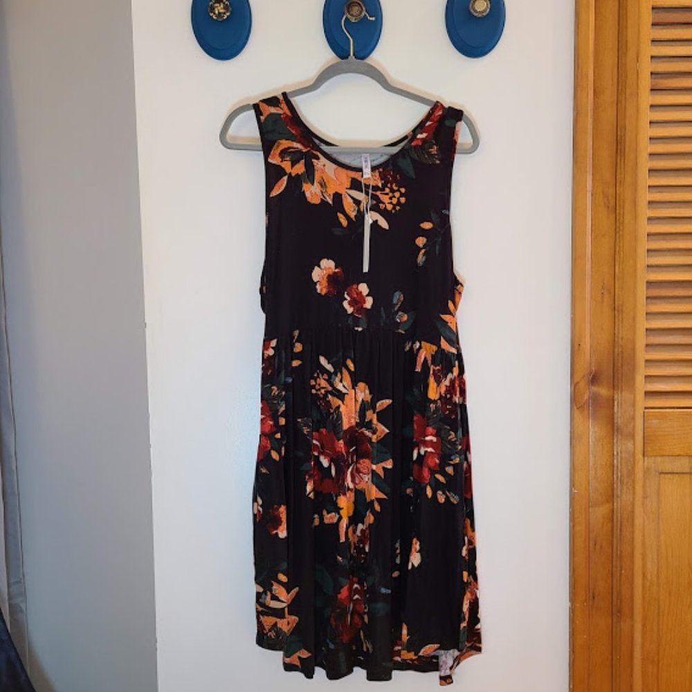 Black floral sleeveless t-shirt dress